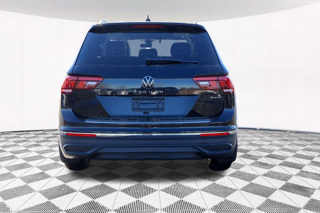 new 2024 Volkswagen Tiguan car, priced at $30,468