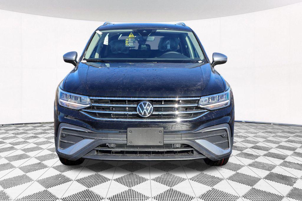 new 2024 Volkswagen Tiguan car, priced at $30,468