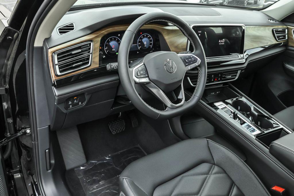 new 2026 Volkswagen Atlas car, priced at $45,766