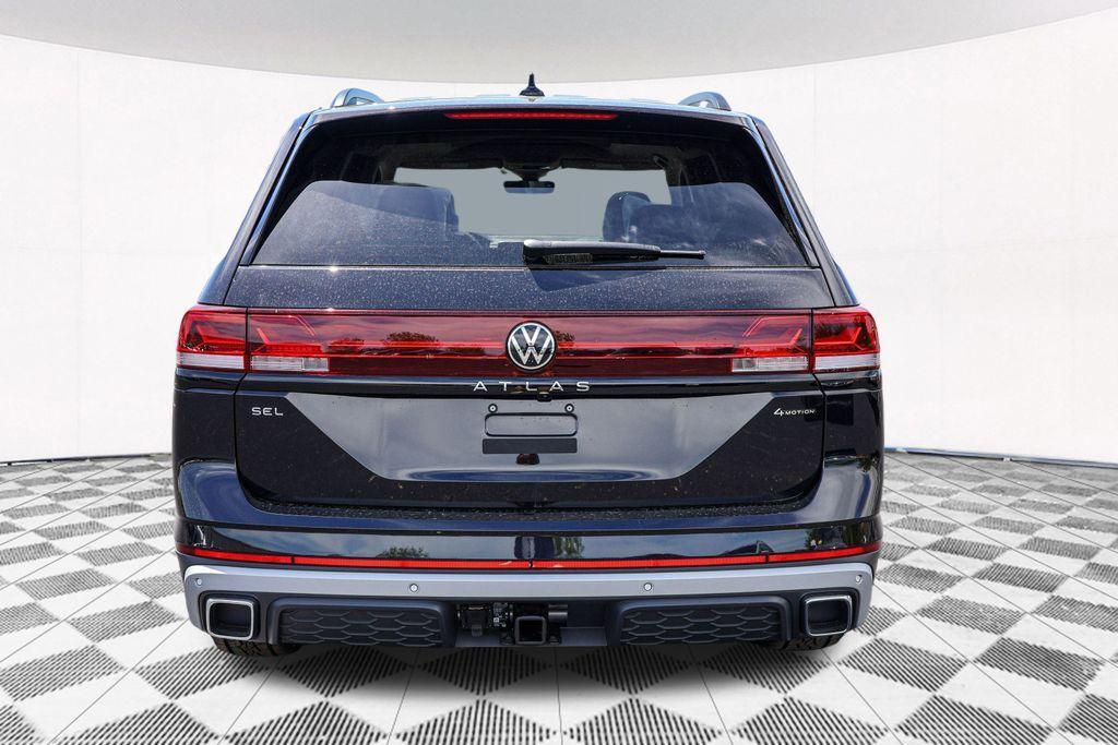 new 2024 Volkswagen Atlas car, priced at $45,692