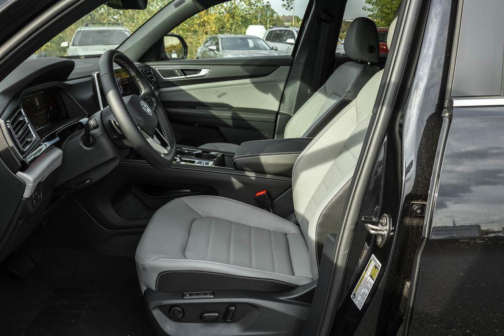 new 2025 Volkswagen Atlas Cross Sport car, priced at $42,179