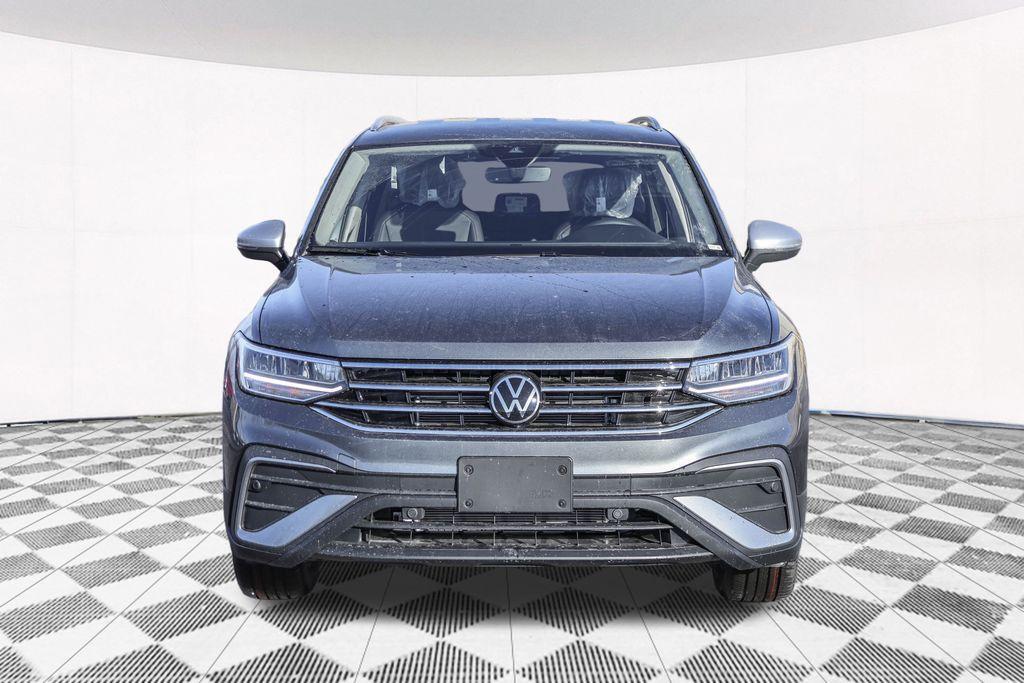 new 2024 Volkswagen Tiguan car, priced at $29,436