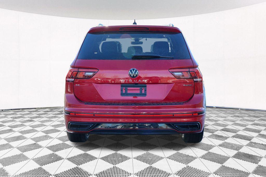 new 2024 Volkswagen Tiguan car, priced at $33,290