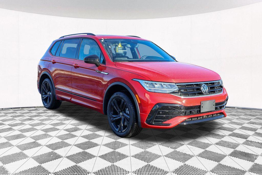 new 2024 Volkswagen Tiguan car, priced at $33,290