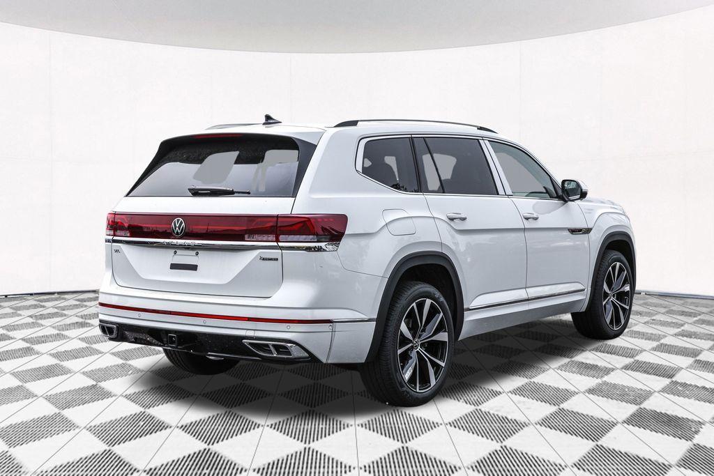 new 2025 Volkswagen Atlas car, priced at $53,348