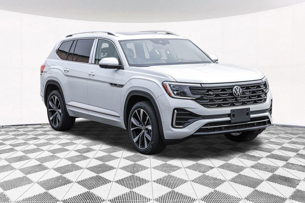 new 2025 Volkswagen Atlas car, priced at $53,348