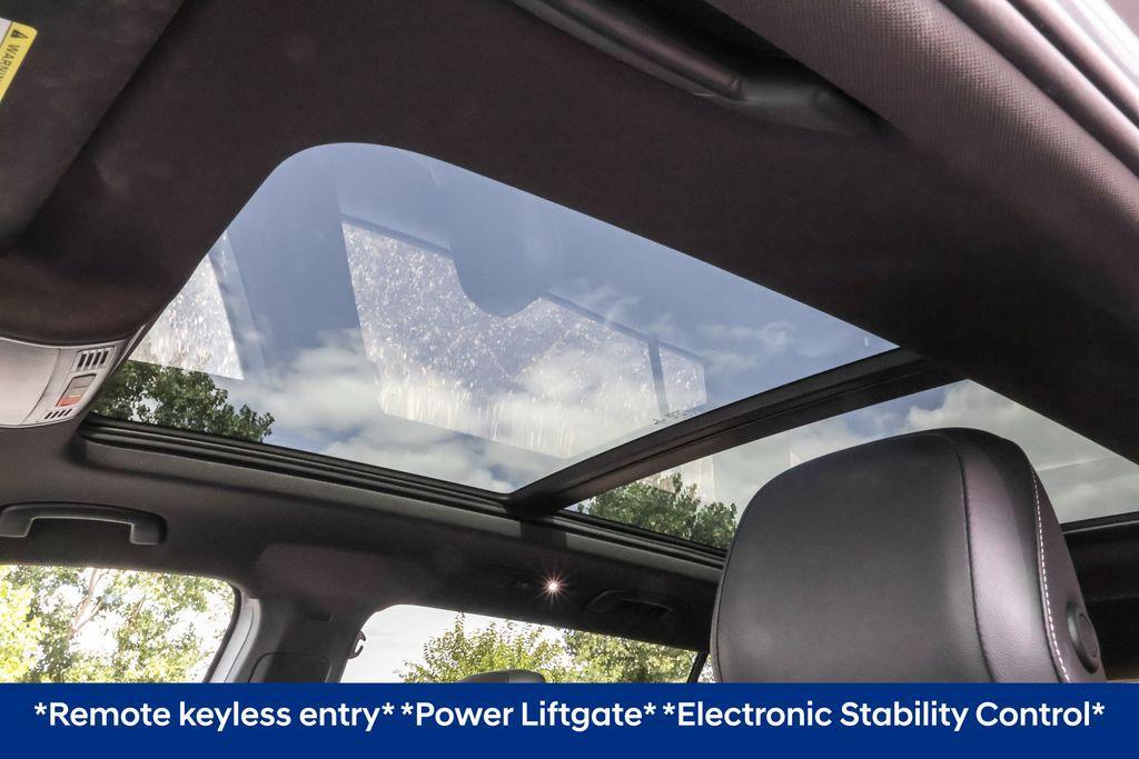 used 2022 Volkswagen Tiguan car, priced at $23,579