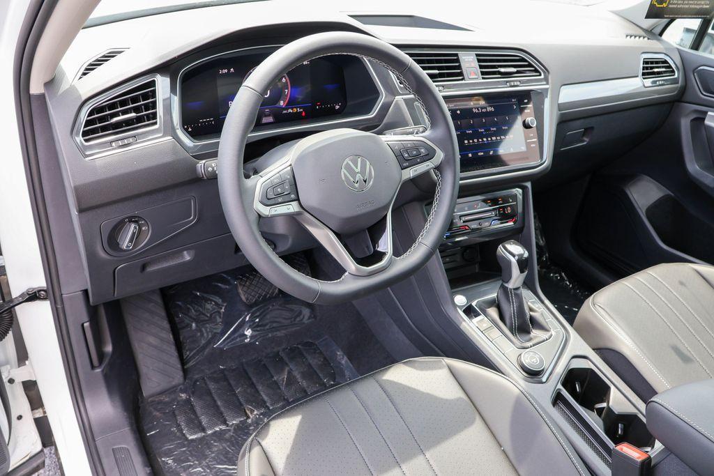 new 2024 Volkswagen Tiguan car, priced at $31,004