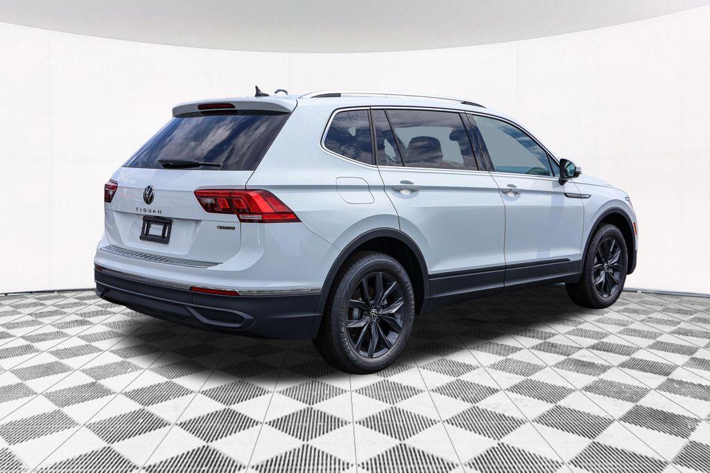 new 2024 Volkswagen Tiguan car, priced at $31,004