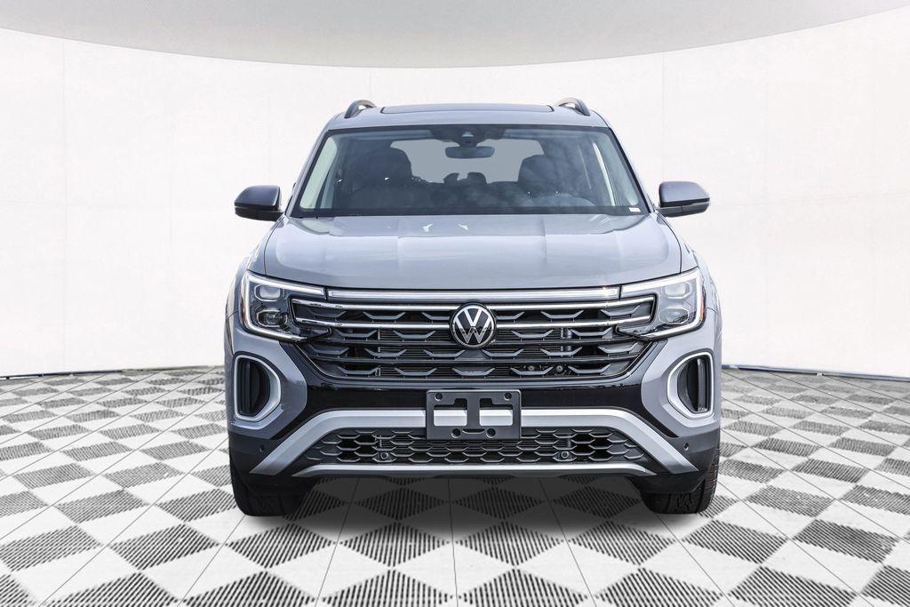 new 2025 Volkswagen Atlas car, priced at $46,689