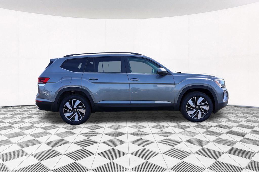 new 2025 Volkswagen Atlas car, priced at $42,431