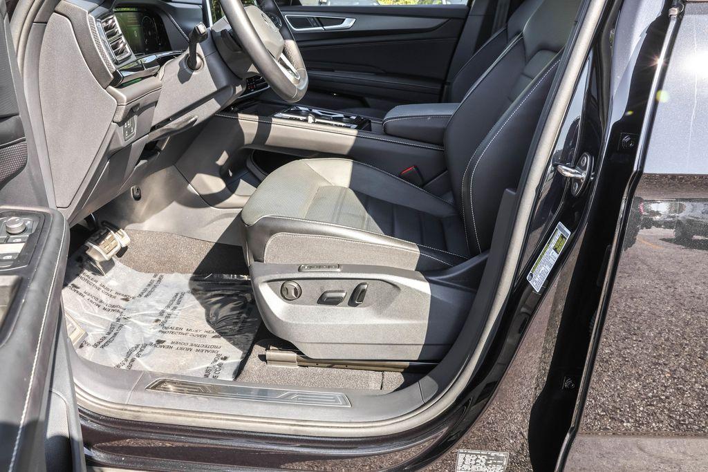 used 2025 Volkswagen Atlas Cross Sport car, priced at $43,182