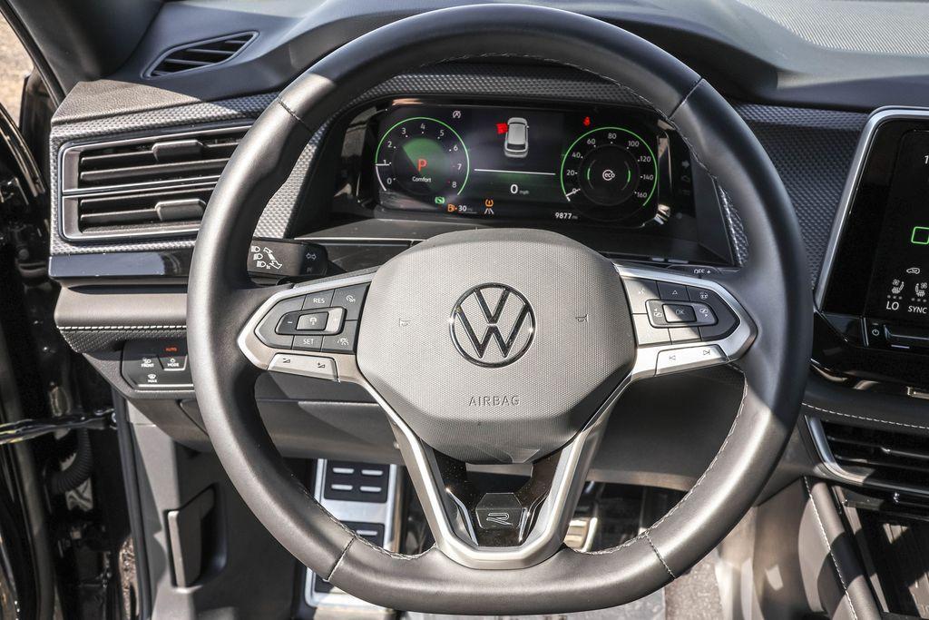 used 2025 Volkswagen Atlas Cross Sport car, priced at $43,182