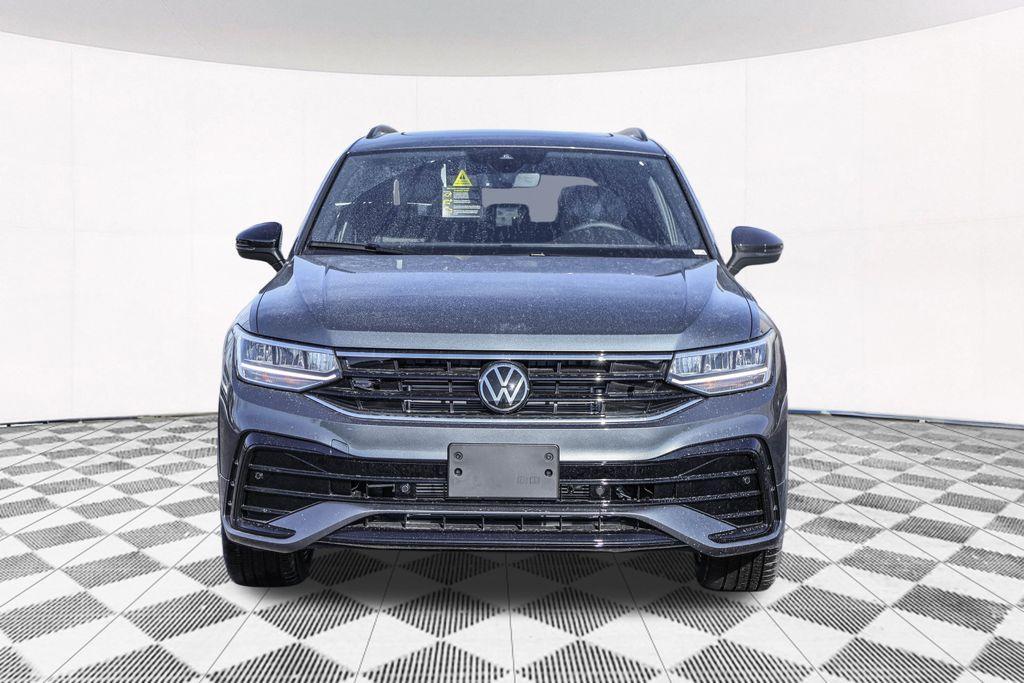 new 2024 Volkswagen Tiguan car, priced at $31,501