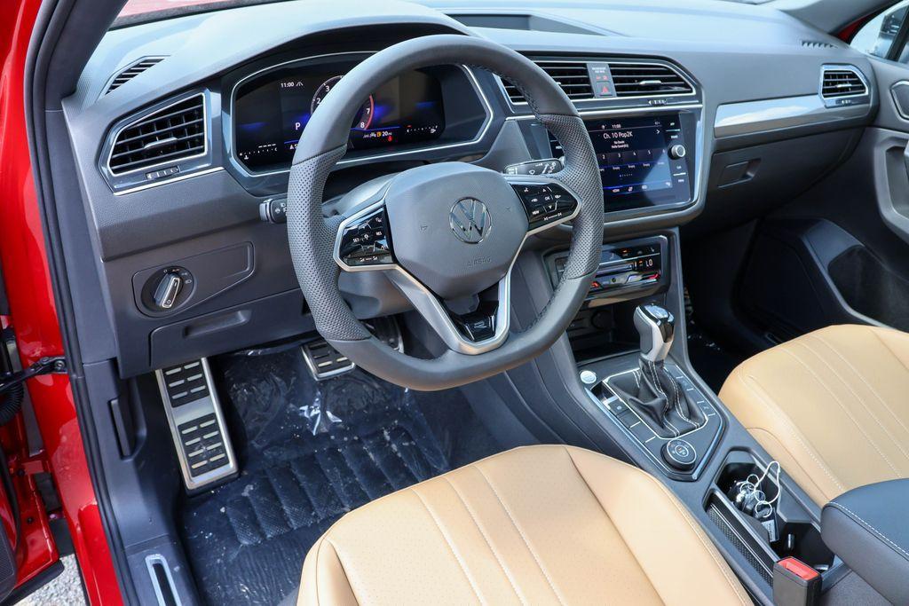 new 2024 Volkswagen Tiguan car, priced at $33,133