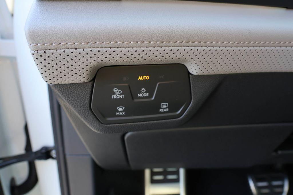 new 2025 Volkswagen Atlas car, priced at $44,904