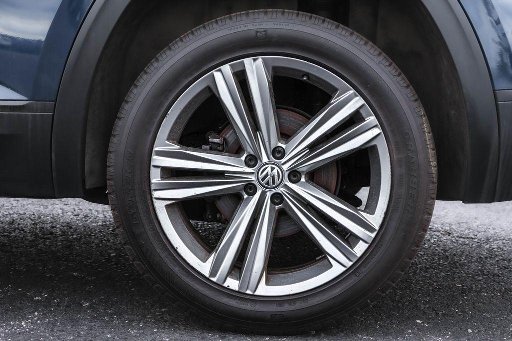 used 2018 Volkswagen Atlas car, priced at $15,589