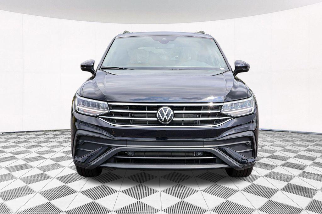 new 2024 Volkswagen Tiguan car, priced at $30,902