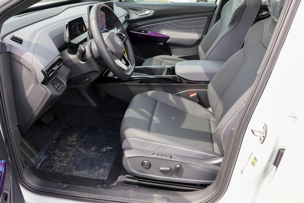 new 2025 Volkswagen ID.4 car, priced at $52,964