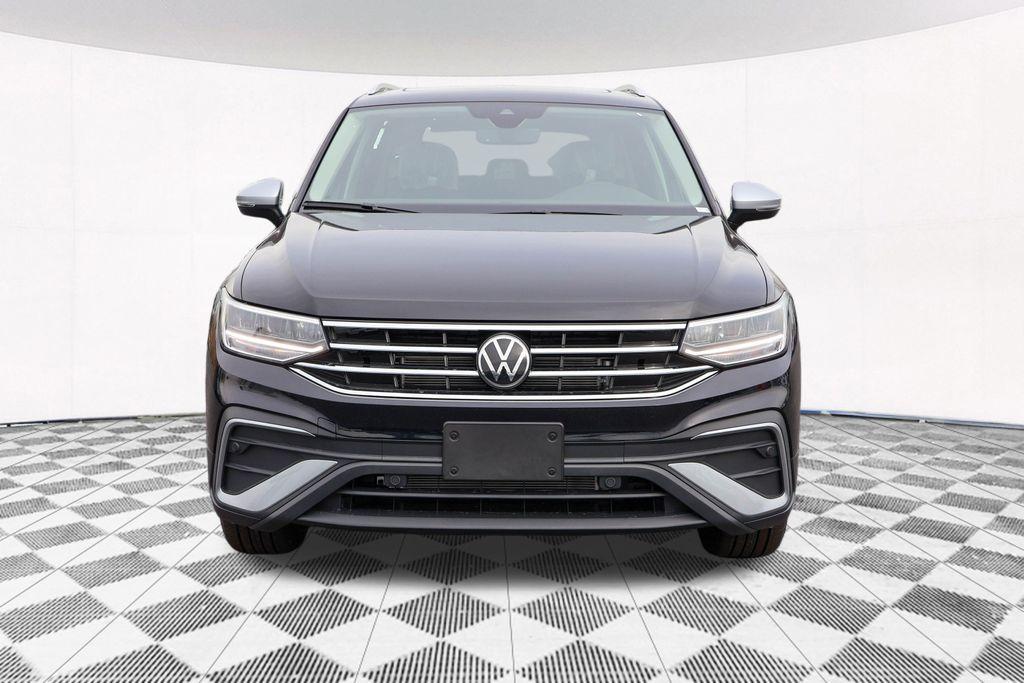 new 2024 Volkswagen Tiguan car, priced at $30,335