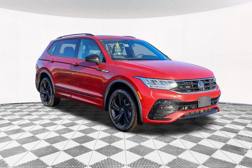 new 2024 Volkswagen Tiguan car, priced at $33,290