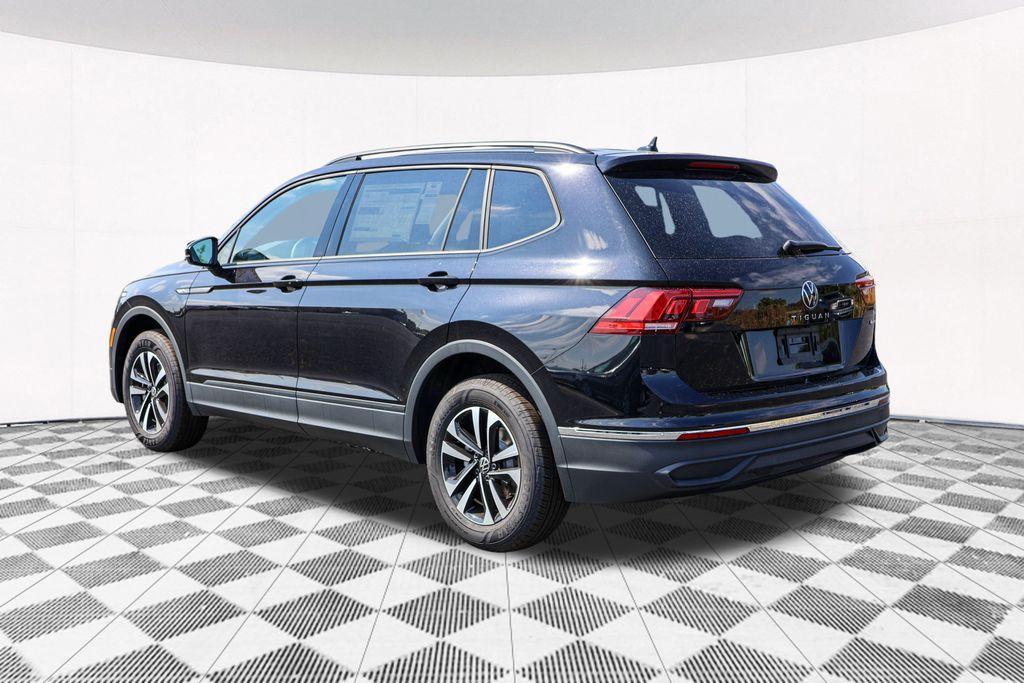 new 2024 Volkswagen Tiguan car, priced at $27,246