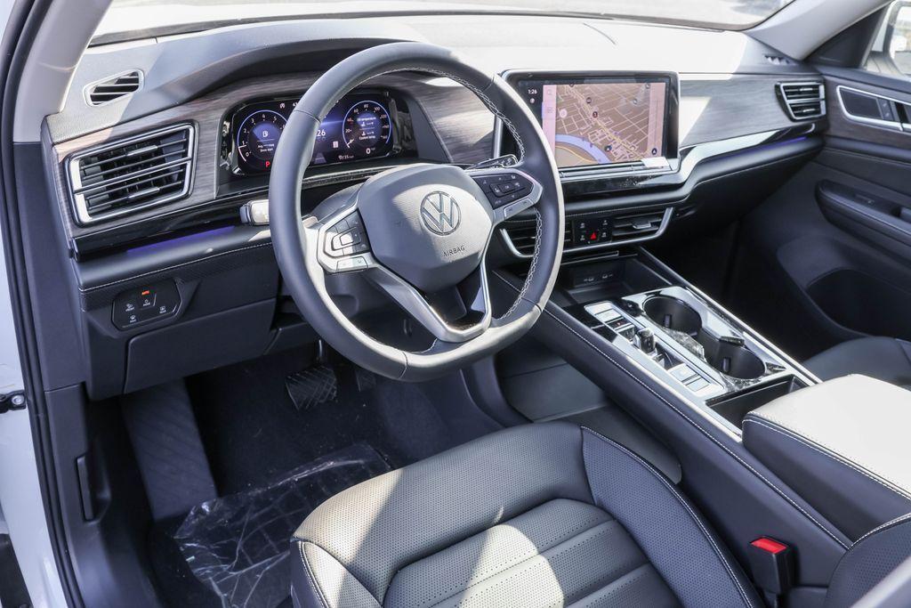 new 2024 Volkswagen Atlas car, priced at $43,211