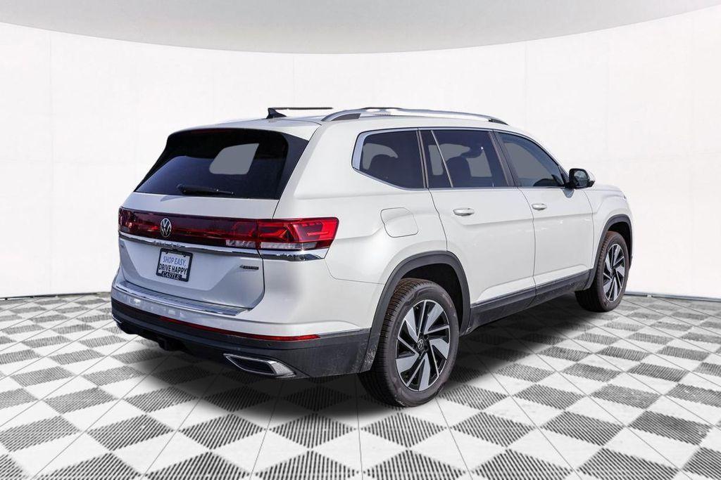 new 2024 Volkswagen Atlas car, priced at $43,211