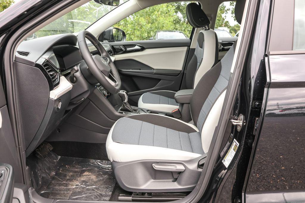 new 2025 Volkswagen Taos car, priced at $27,790