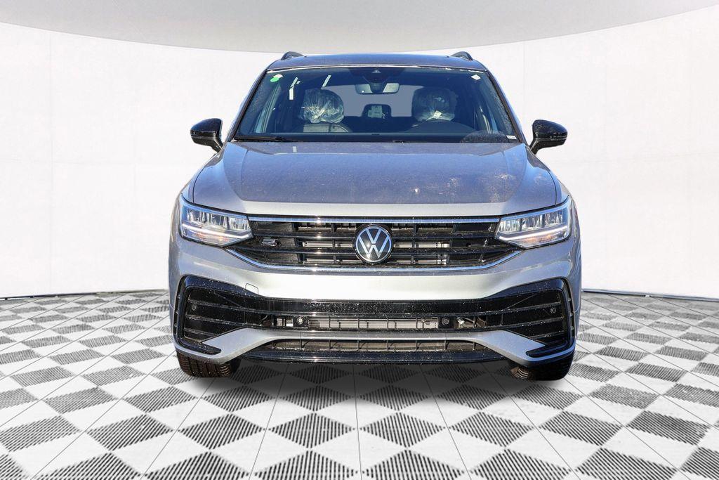 new 2024 Volkswagen Tiguan car, priced at $32,911
