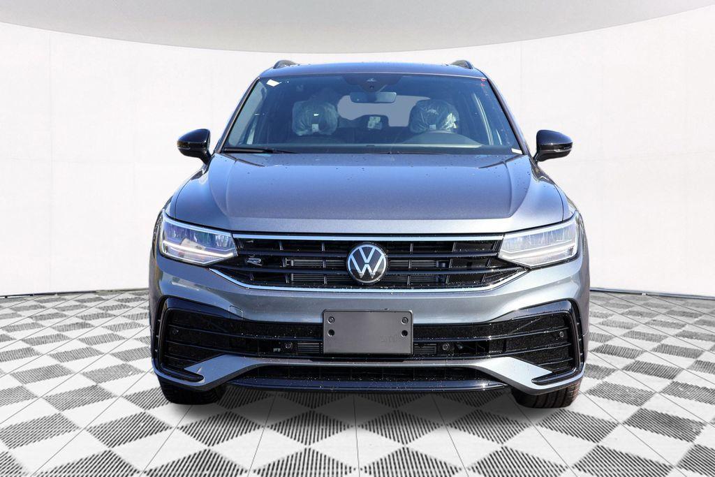 new 2024 Volkswagen Tiguan car, priced at $32,994