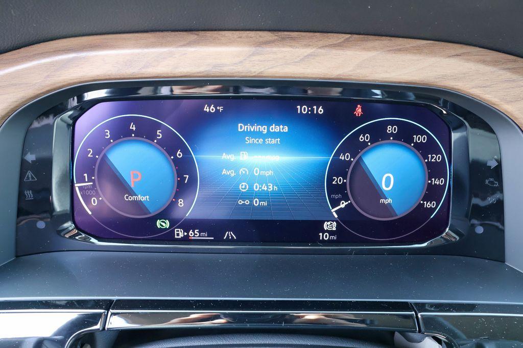 new 2025 Volkswagen Atlas car, priced at $38,506