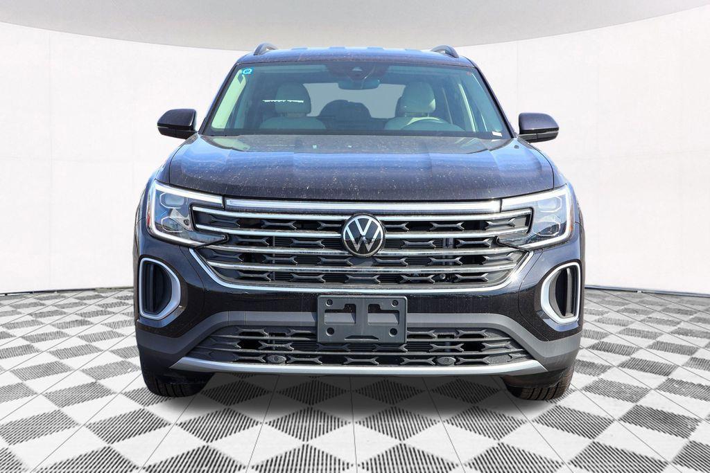 new 2025 Volkswagen Atlas car, priced at $38,506