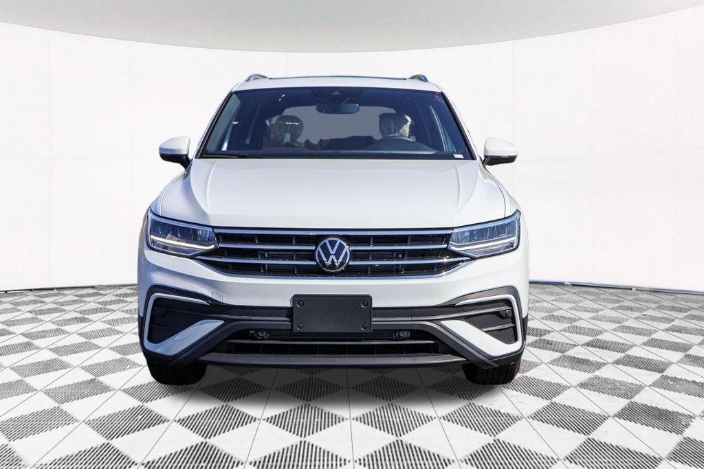 new 2024 Volkswagen Tiguan car, priced at $30,902