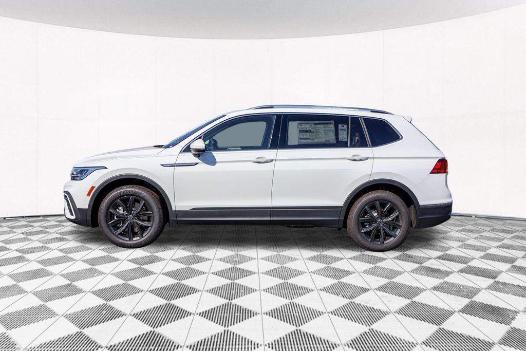 new 2024 Volkswagen Tiguan car, priced at $30,902