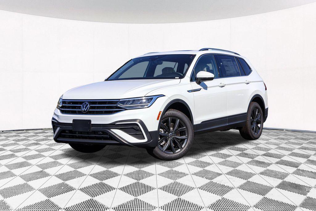 new 2024 Volkswagen Tiguan car, priced at $30,902