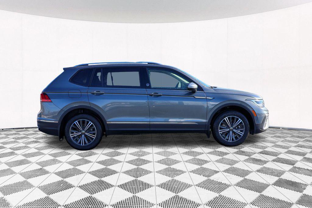 new 2024 Volkswagen Tiguan car, priced at $29,436