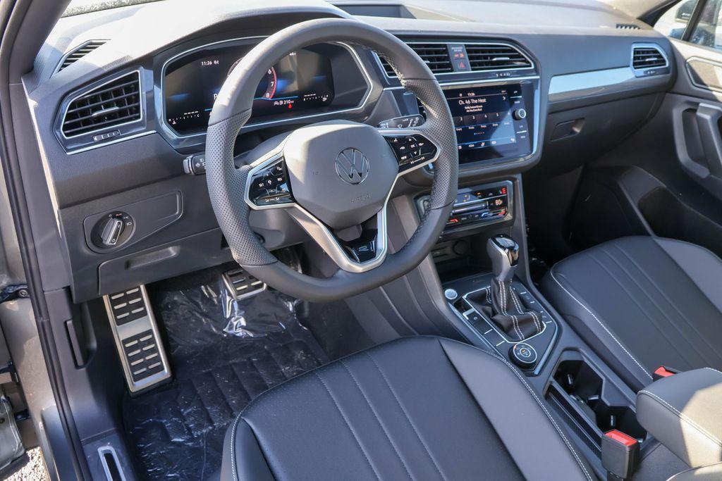 new 2024 Volkswagen Tiguan car, priced at $32,911