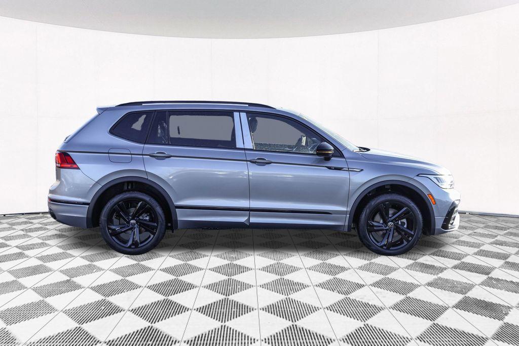 new 2024 Volkswagen Tiguan car, priced at $32,911