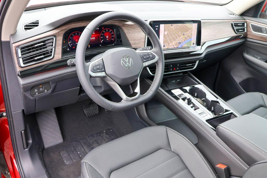 new 2025 Volkswagen Atlas car, priced at $47,009