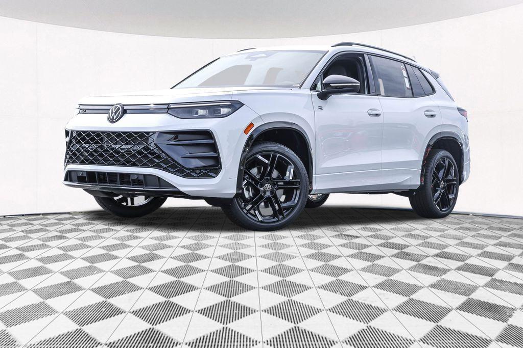 new 2025 Volkswagen Tiguan car, priced at $37,295
