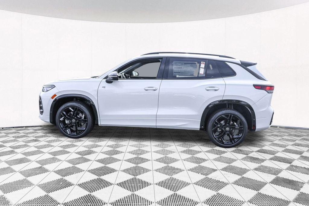 new 2025 Volkswagen Tiguan car, priced at $37,295