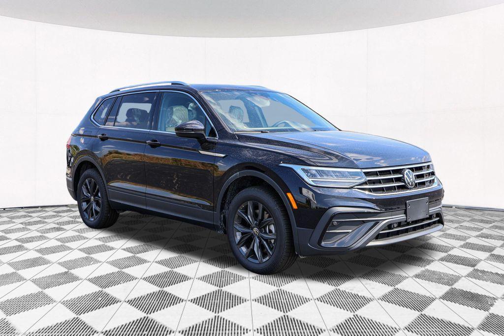 new 2024 Volkswagen Tiguan car, priced at $30,902