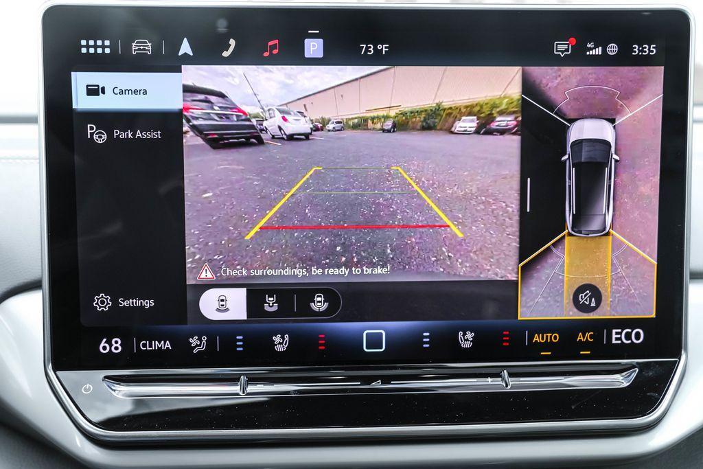 new 2025 Volkswagen ID.4 car, priced at $52,925