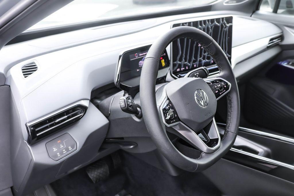 new 2025 Volkswagen ID.4 car, priced at $52,925