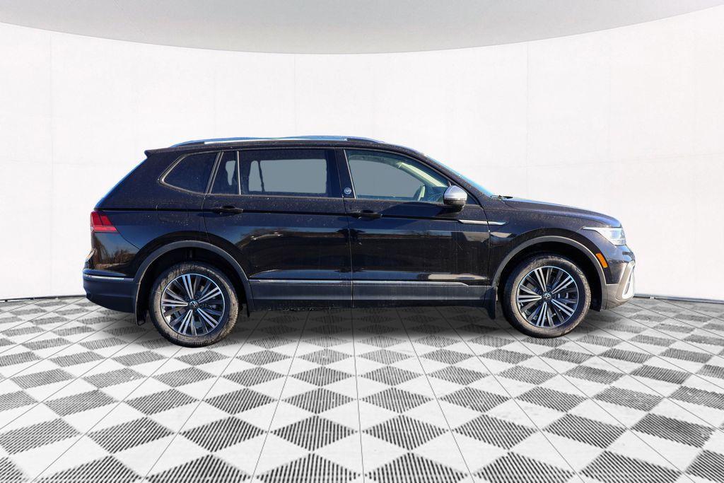 new 2024 Volkswagen Tiguan car, priced at $30,468