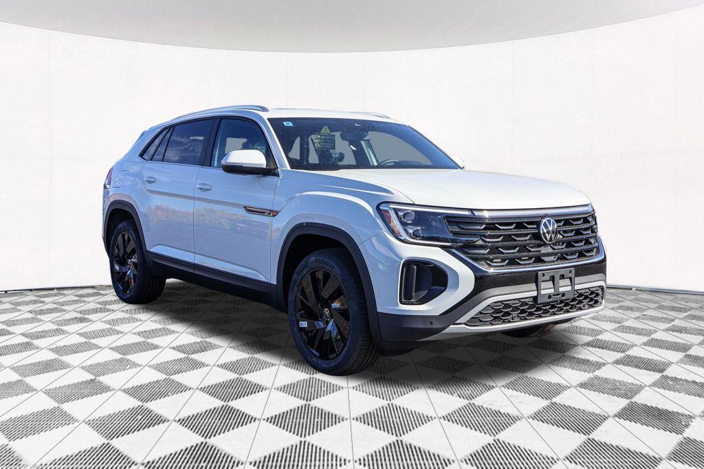 new 2025 Volkswagen Atlas Cross Sport car, priced at $43,603