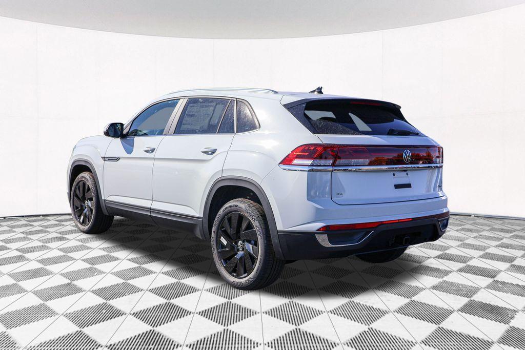 new 2025 Volkswagen Atlas Cross Sport car, priced at $44,103