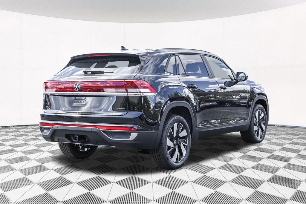 new 2026 Volkswagen Atlas Cross Sport car, priced at $44,862