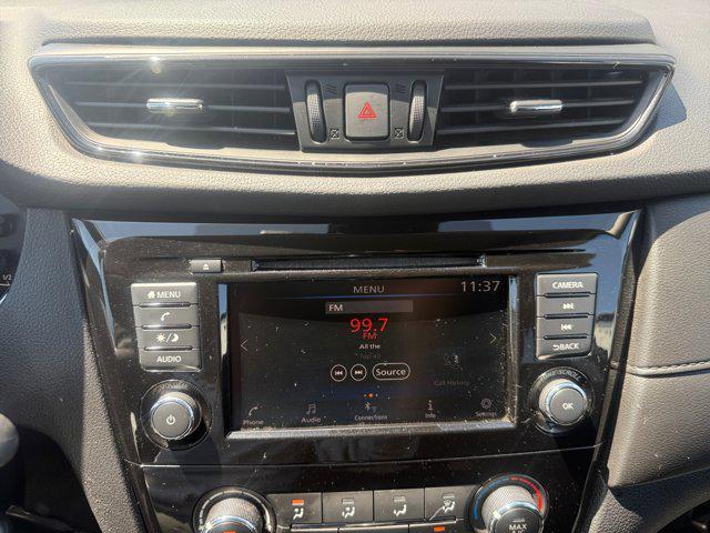 used 2020 Nissan Rogue car, priced at $15,999